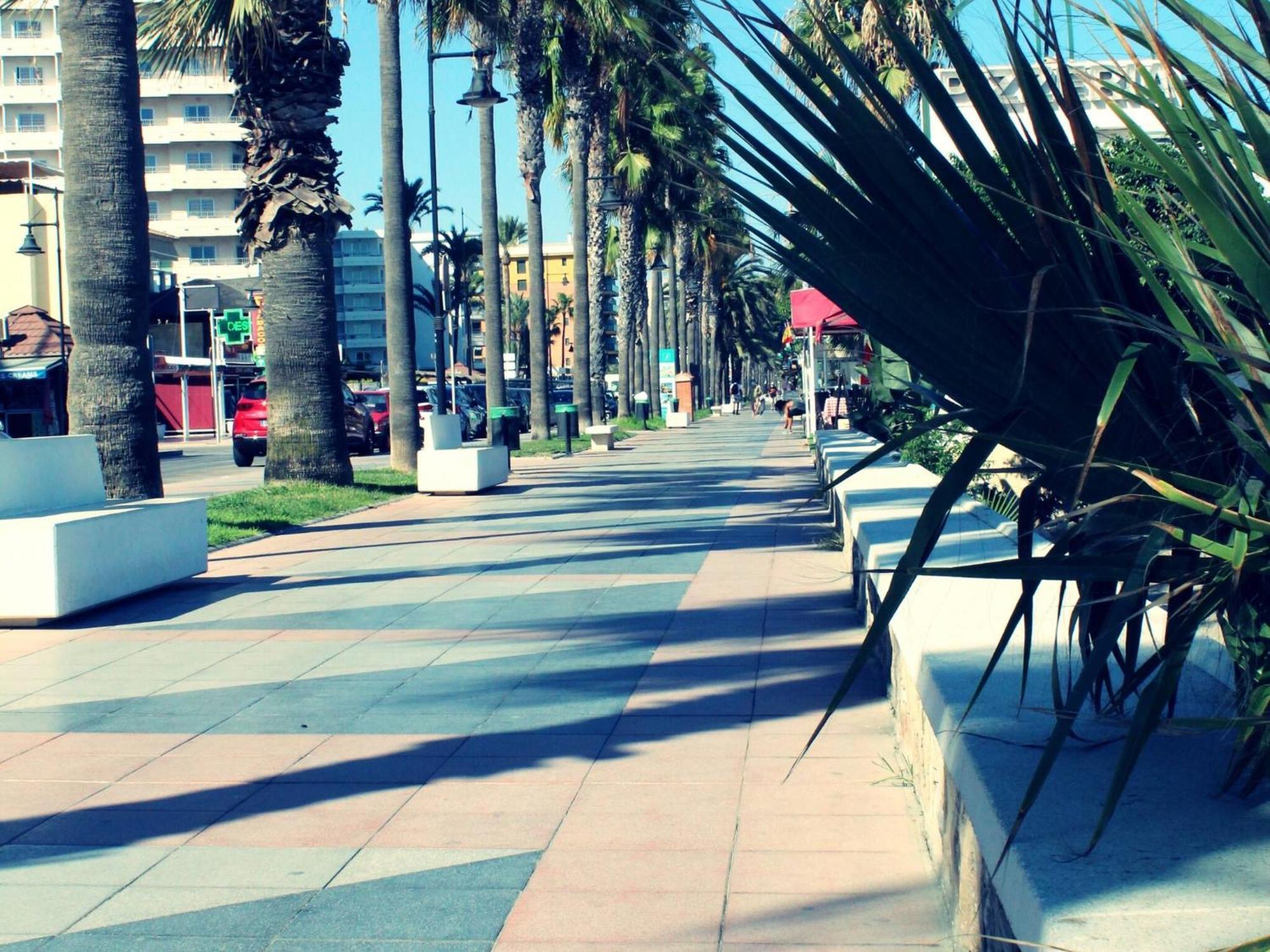 Esplendido Apartamento A Pie De Playa En Torremolinos Exteriör bild