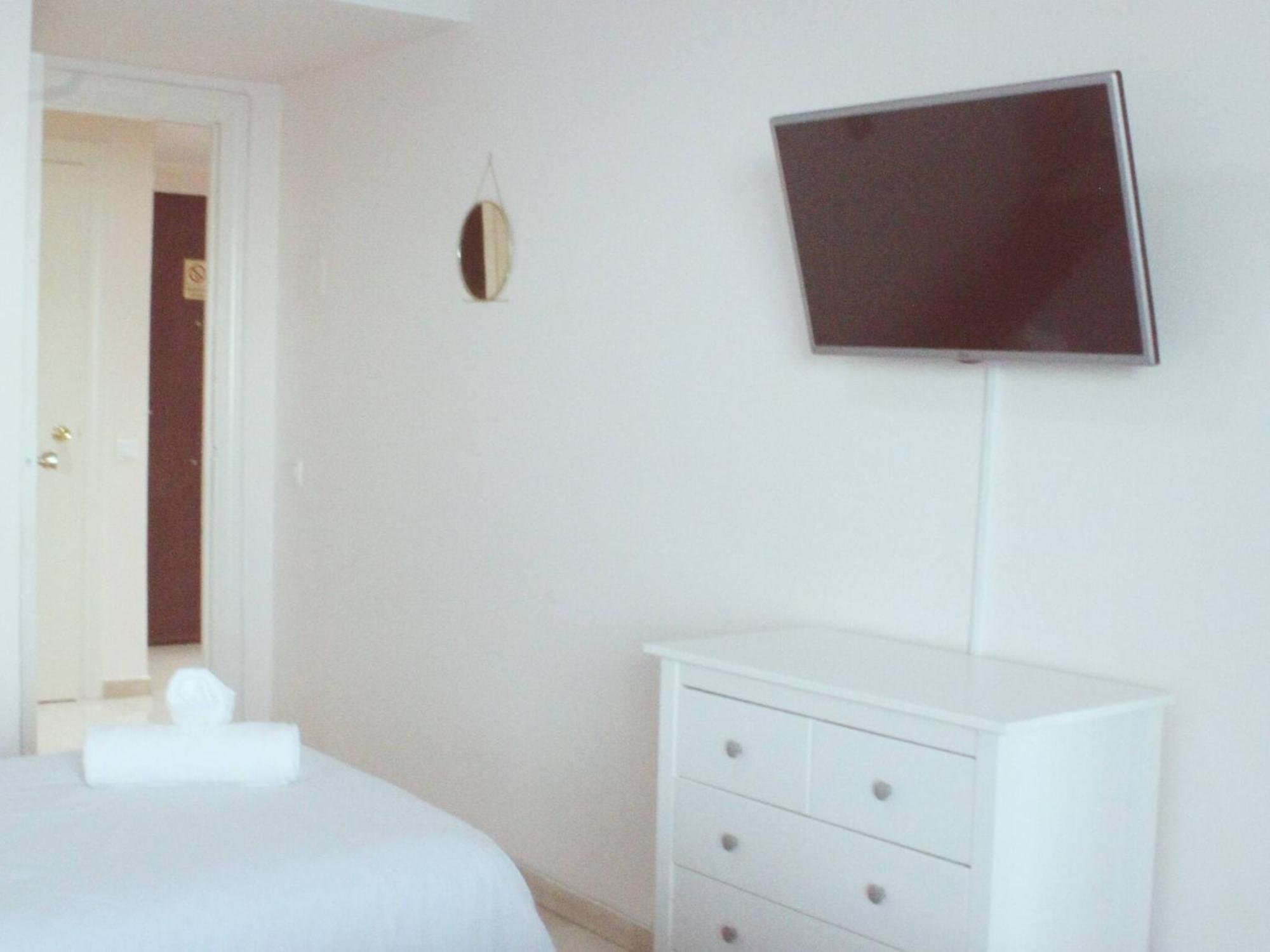 Esplendido Apartamento A Pie De Playa En Torremolinos Exteriör bild